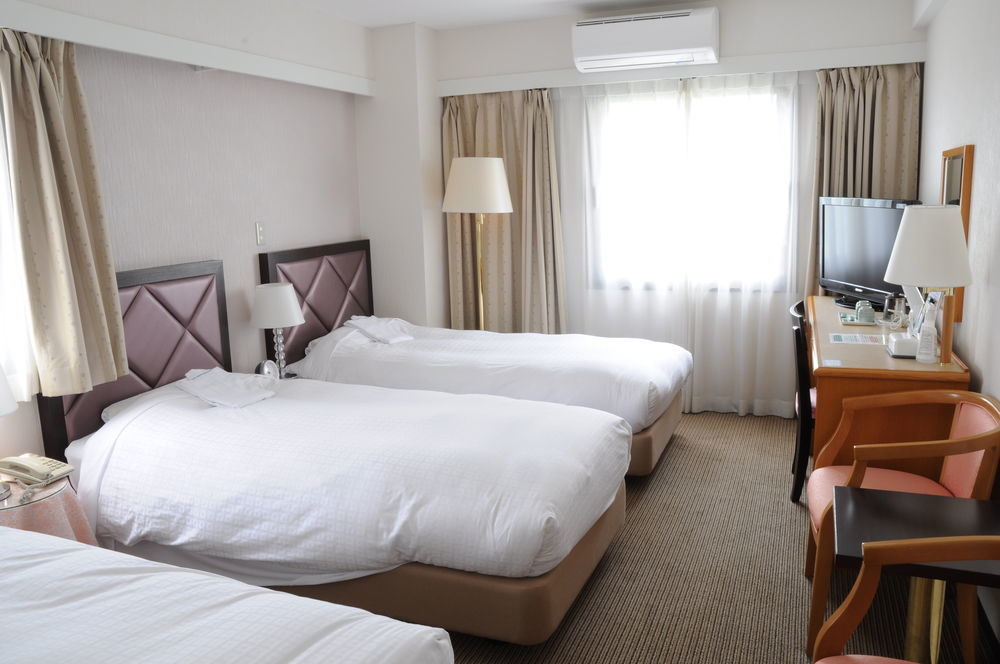 Hotel Terrace Yokohama Yokohama  Bagian luar foto