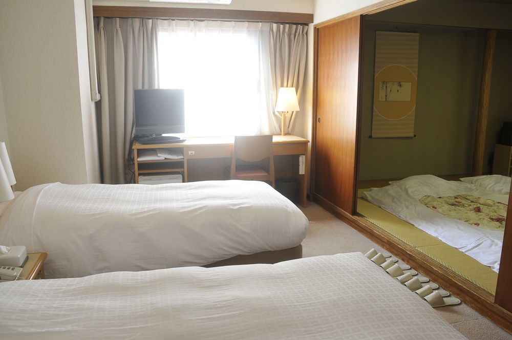 Hotel Terrace Yokohama Yokohama  Bagian luar foto